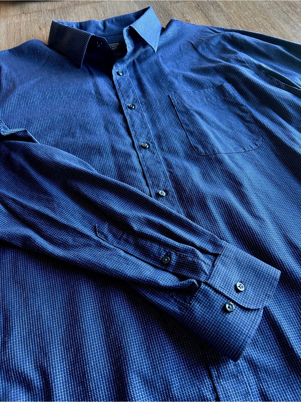 Nordstrom Men's Shop Non-Iron Trim Fit Dress Shirt, 17.5, 36-37. - Picture 4 of 14